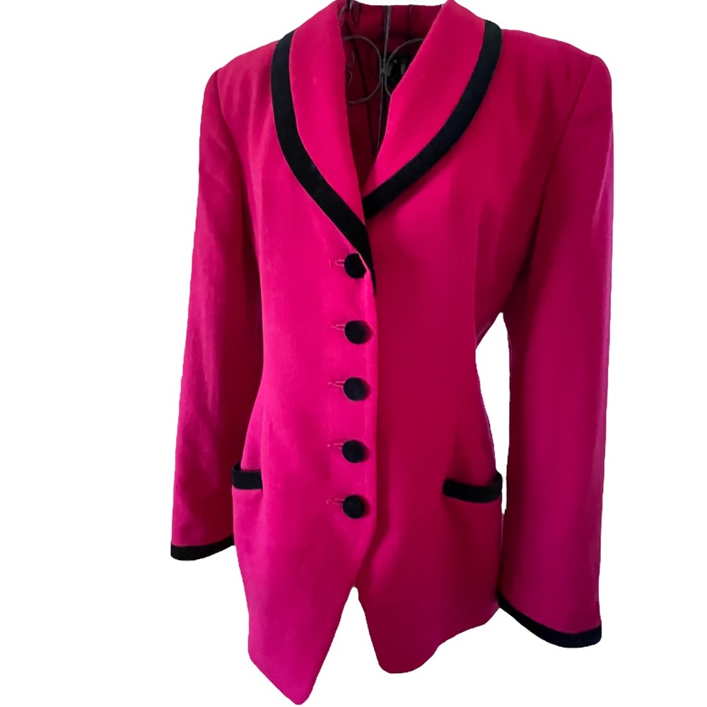 YL - Yair Suit Red Size 6